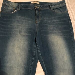 Route 66 skinny jeans in size 18